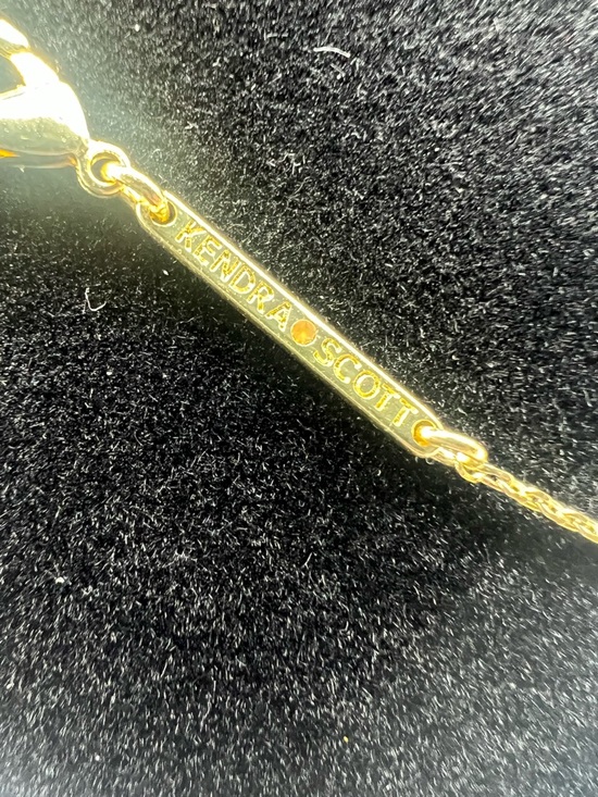 NWT Kendra Scott Tiny Heart Padlock 14K Gold Pendant Necklace in White Diamond - Picture 8 of 16